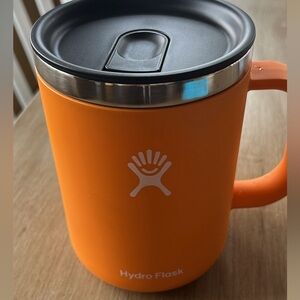 Hydroflask 24 oz mug